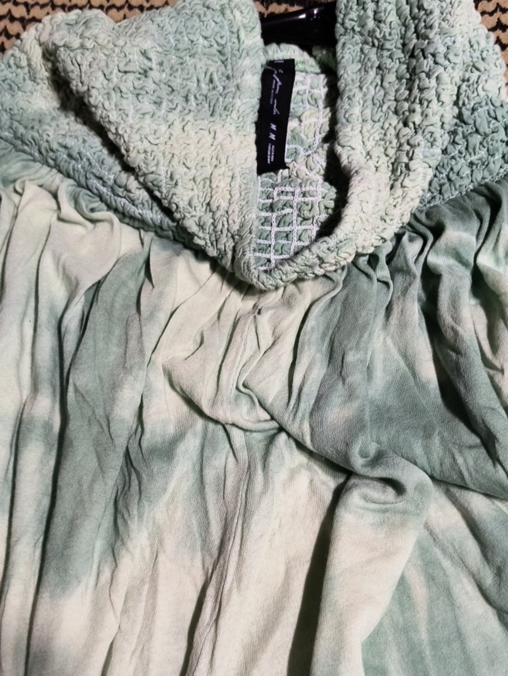 Urban Outfitters Mint Green Tie-Dye Plush Collar Robe